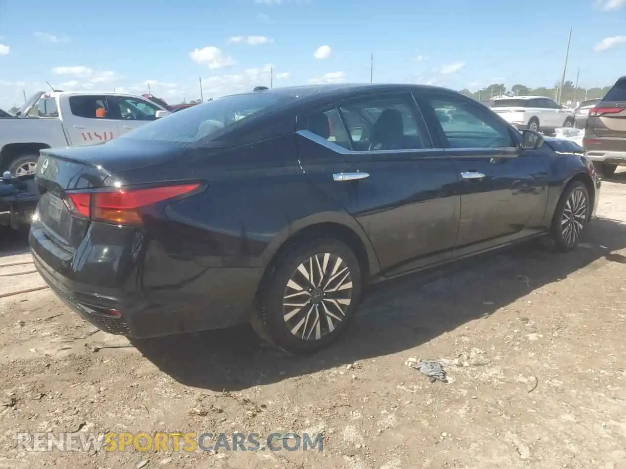 3 fotografías del automóvil dañado 1N4BL4DV3SN320938 NISSAN ALTIMA 2025