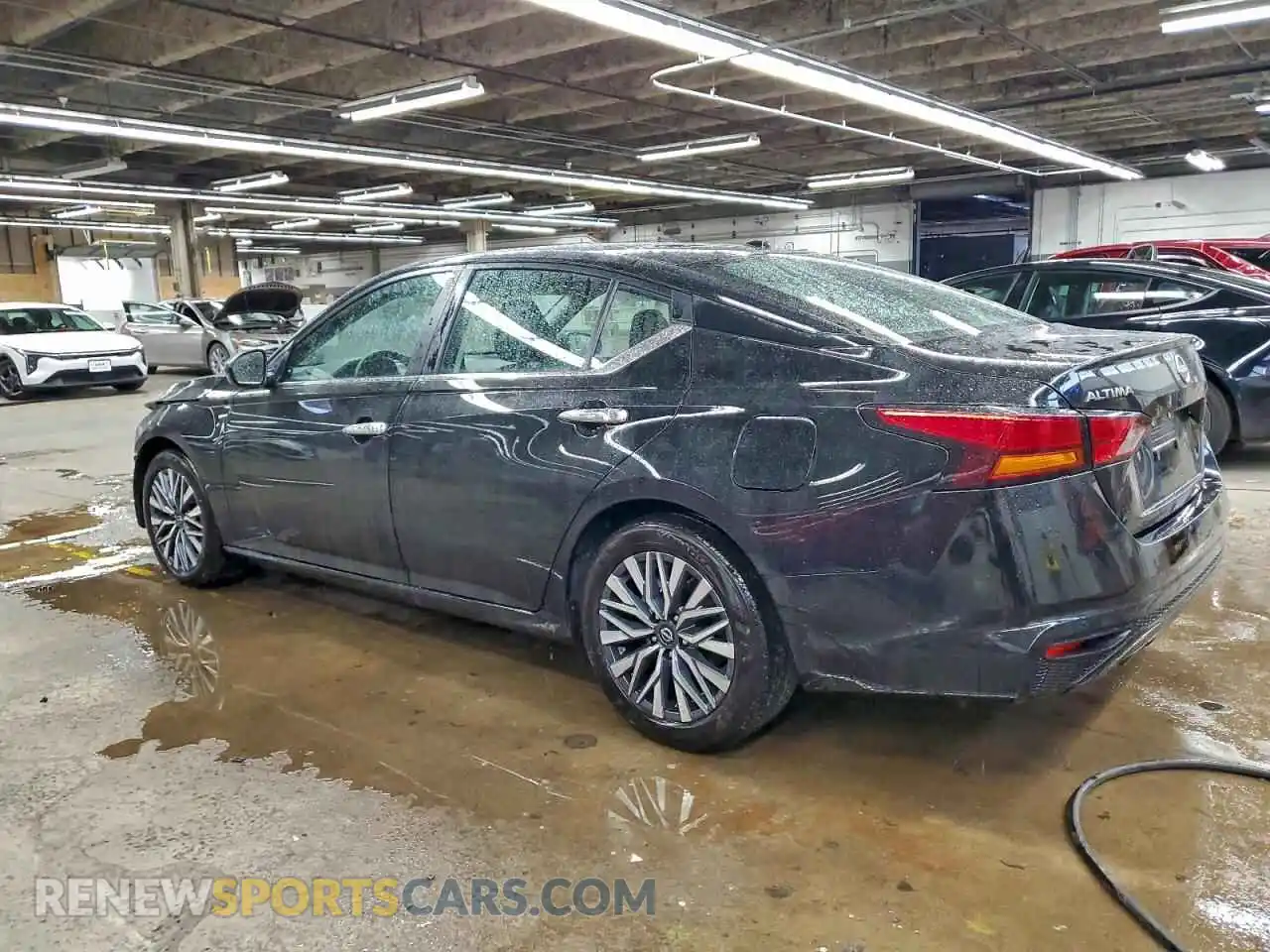 2 Фотография поврежденного автомобиля 1N4BL4DV4SN398564 NISSAN ALTIMA 2025