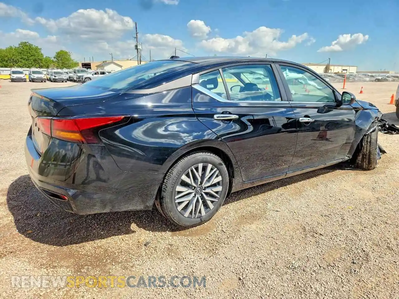 3 Photograph of a damaged car 1N4BL4DV5SN427764 NISSAN ALTIMA 2025