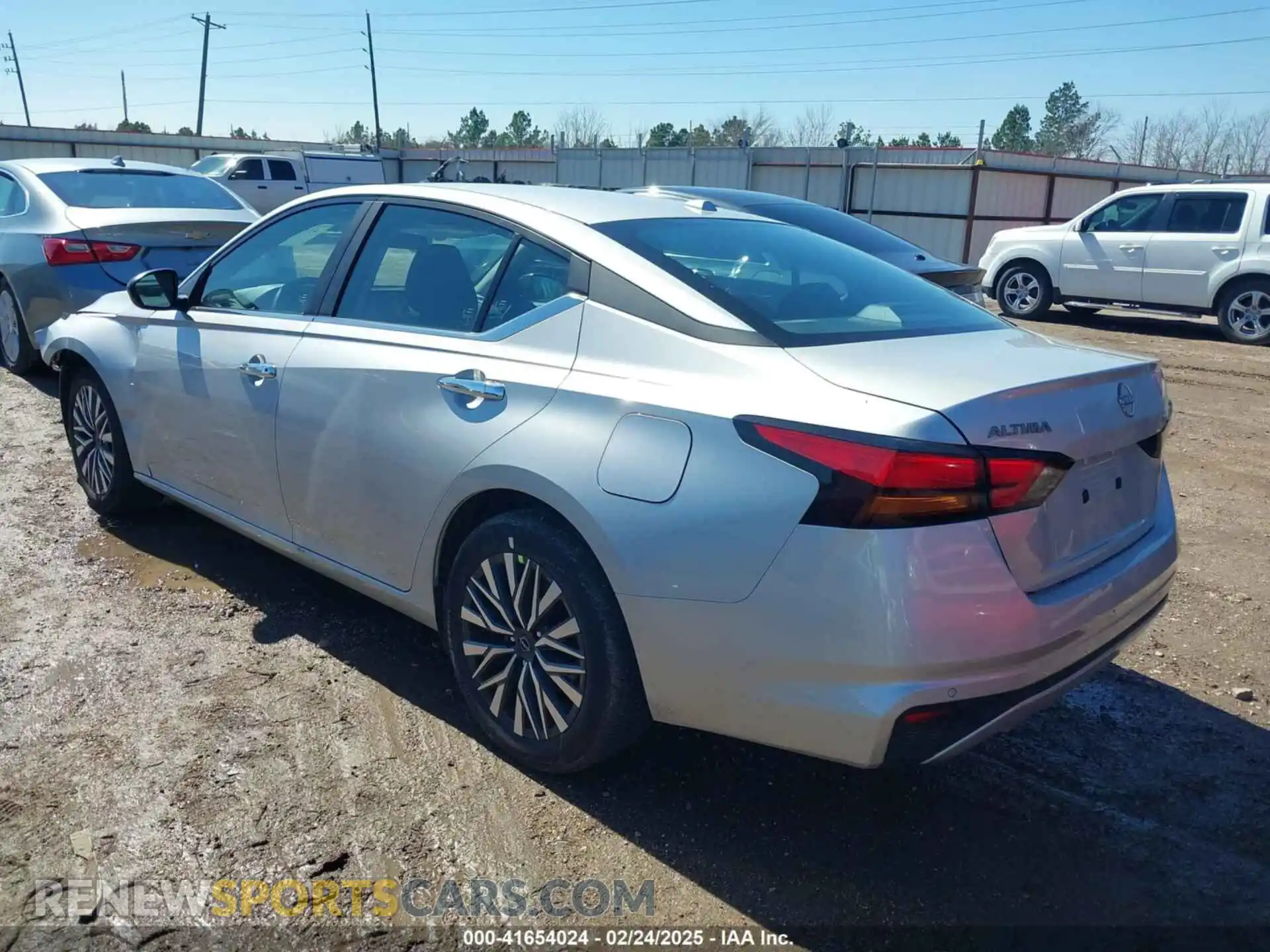 3 fotografías del automóvil dañado 1N4BL4DVXSN357386 NISSAN ALTIMA 2025