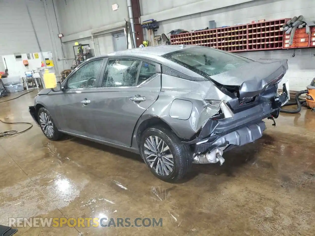 2 Photograph of a damaged car 1N4BL4DW2SN373722 NISSAN ALTIMA 2025