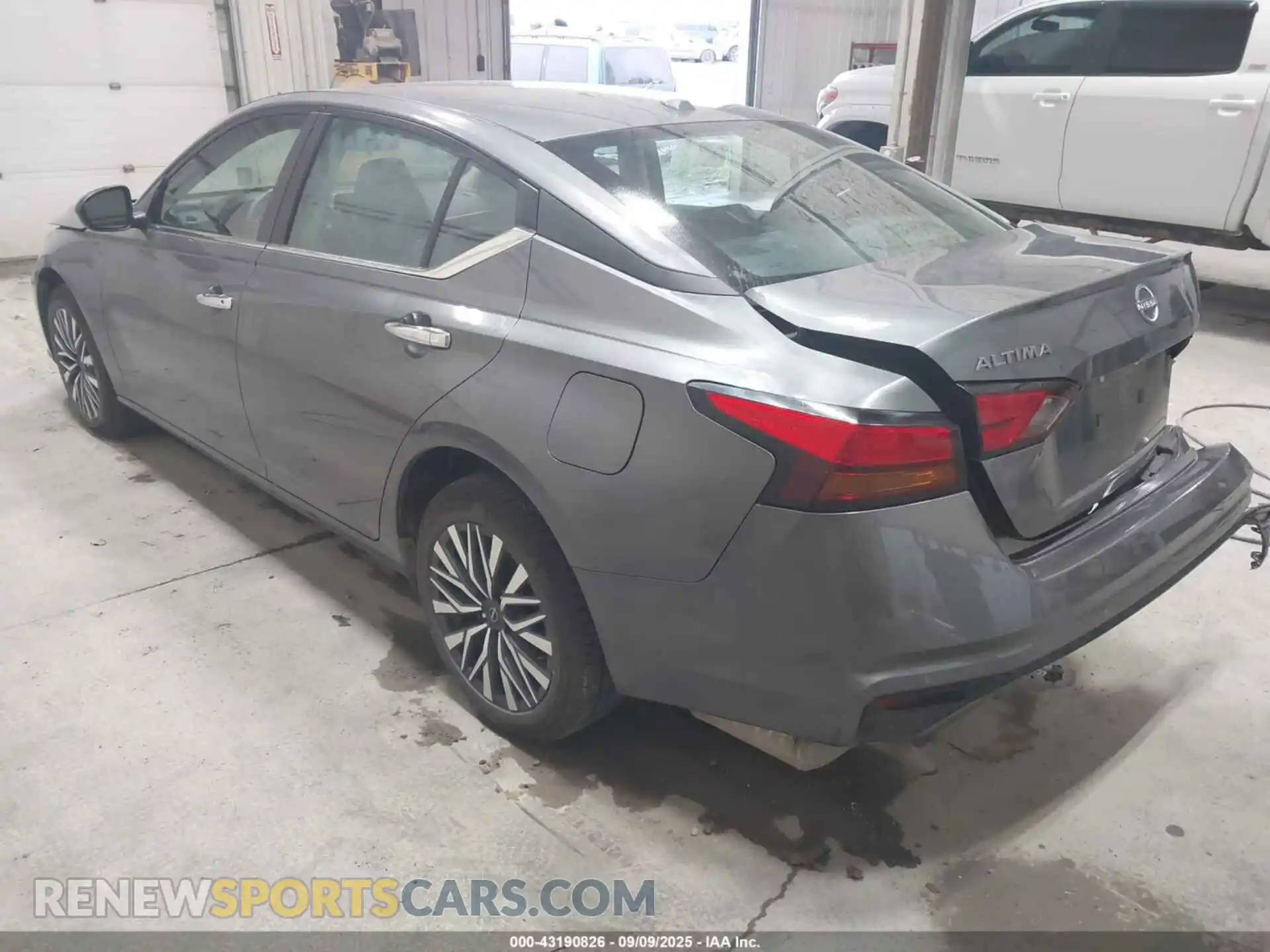 3 Photograph of a damaged car 1N4BL4DWXSN359700 NISSAN ALTIMA 2025