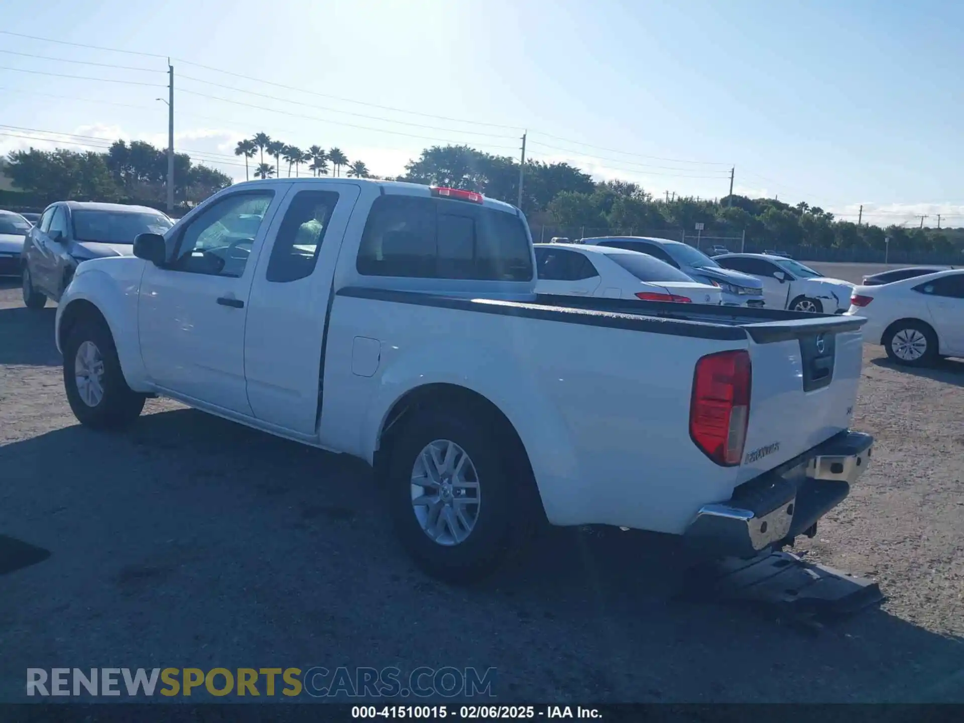 3 Photograph of a damaged car 1N6AD0CU3KN875275 NISSAN FRONTIER 2019
