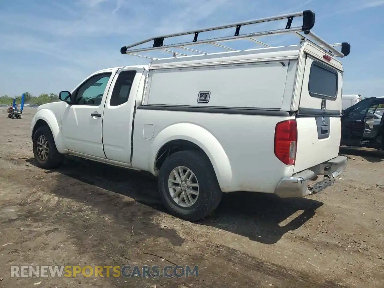 2 Photograph of a damaged car 1N6AD0CU9KN780669 NISSAN FRONTIER 2019