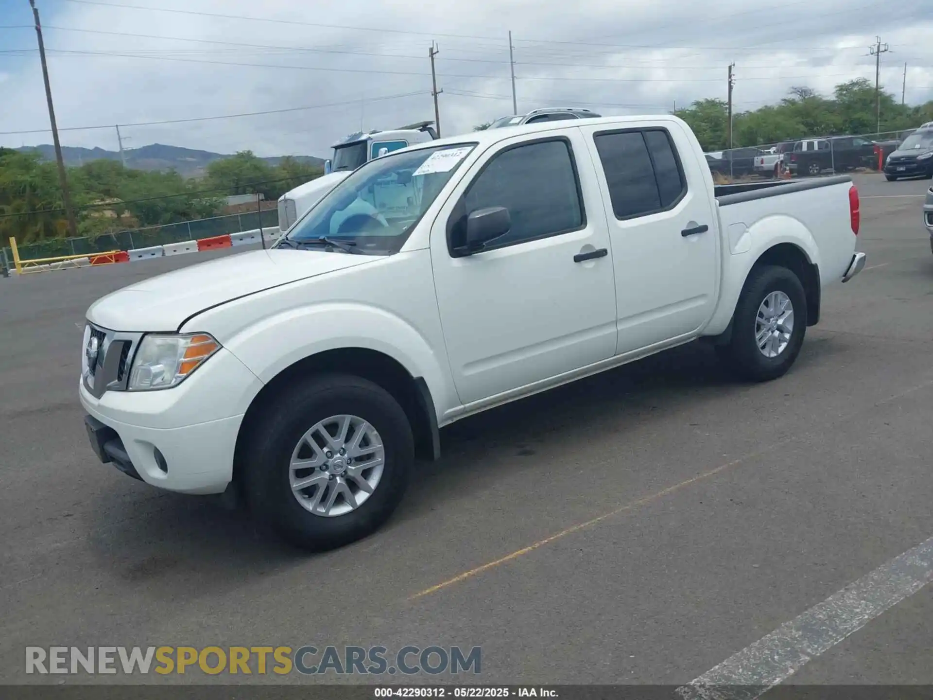 2 Photograph of a damaged car 1N6AD0EV2KN749284 NISSAN FRONTIER 2019