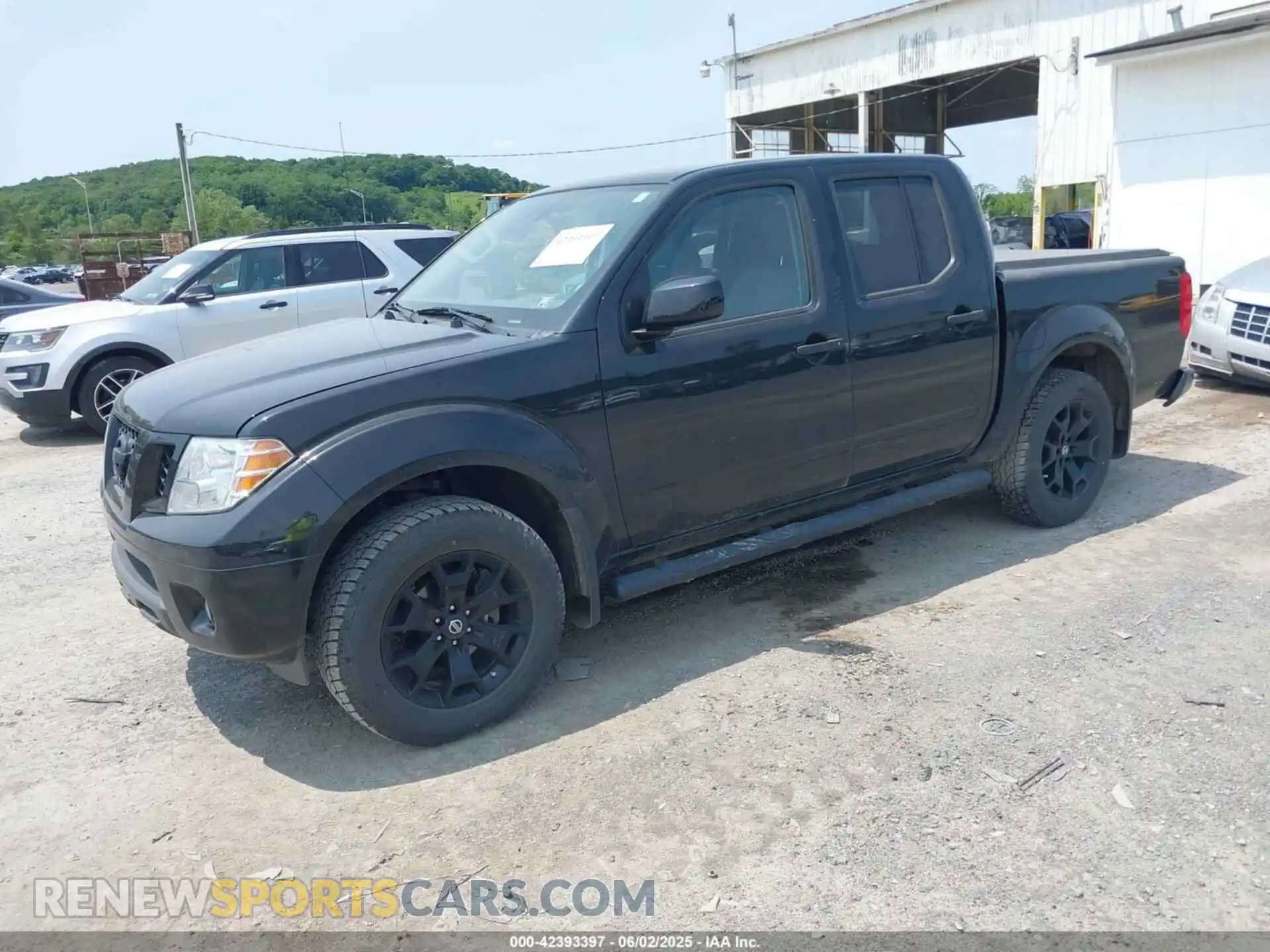2 Photograph of a damaged car 1N6AD0EV5KN763485 NISSAN FRONTIER 2019