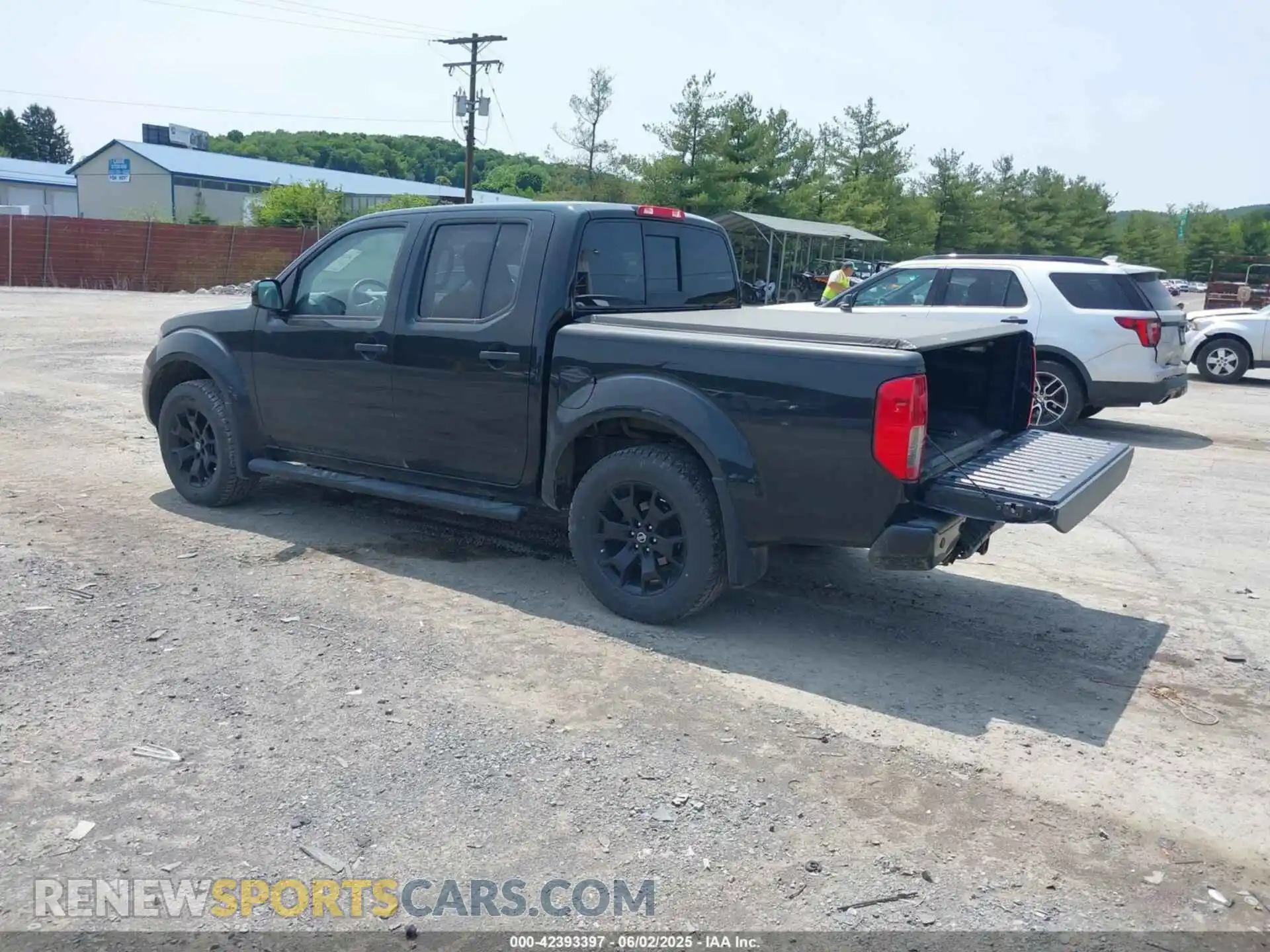 3 Photograph of a damaged car 1N6AD0EV5KN763485 NISSAN FRONTIER 2019