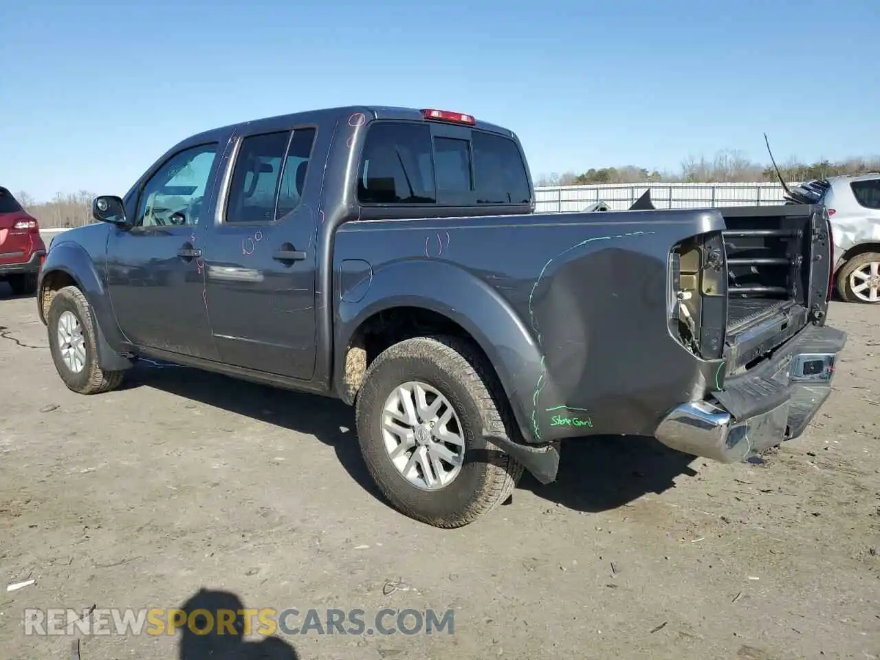 2 Photograph of a damaged car 1N6AD0EV5KN767830 NISSAN FRONTIER 2019