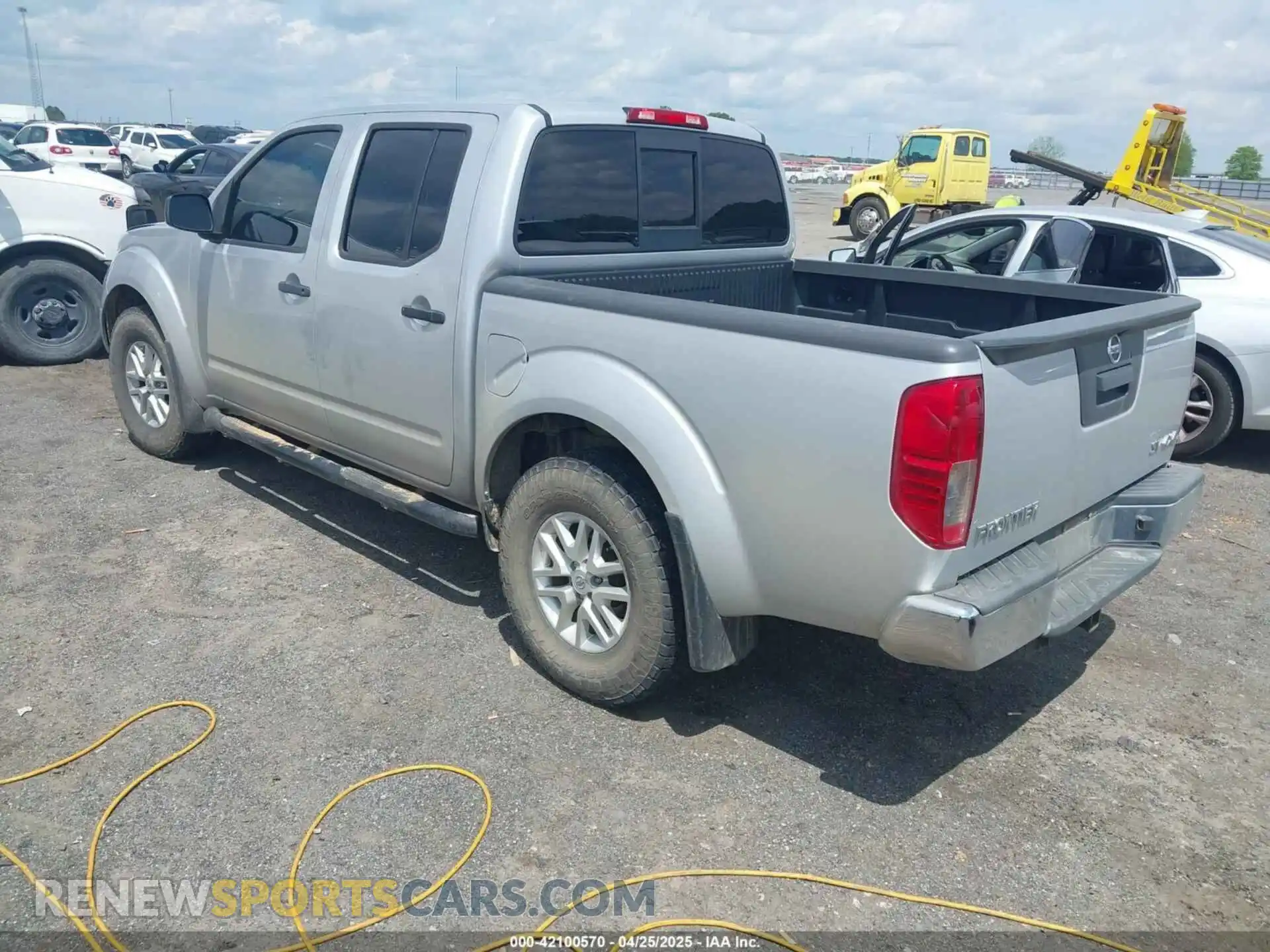 3 Photograph of a damaged car 1N6AD0EVXKN771372 NISSAN FRONTIER 2019