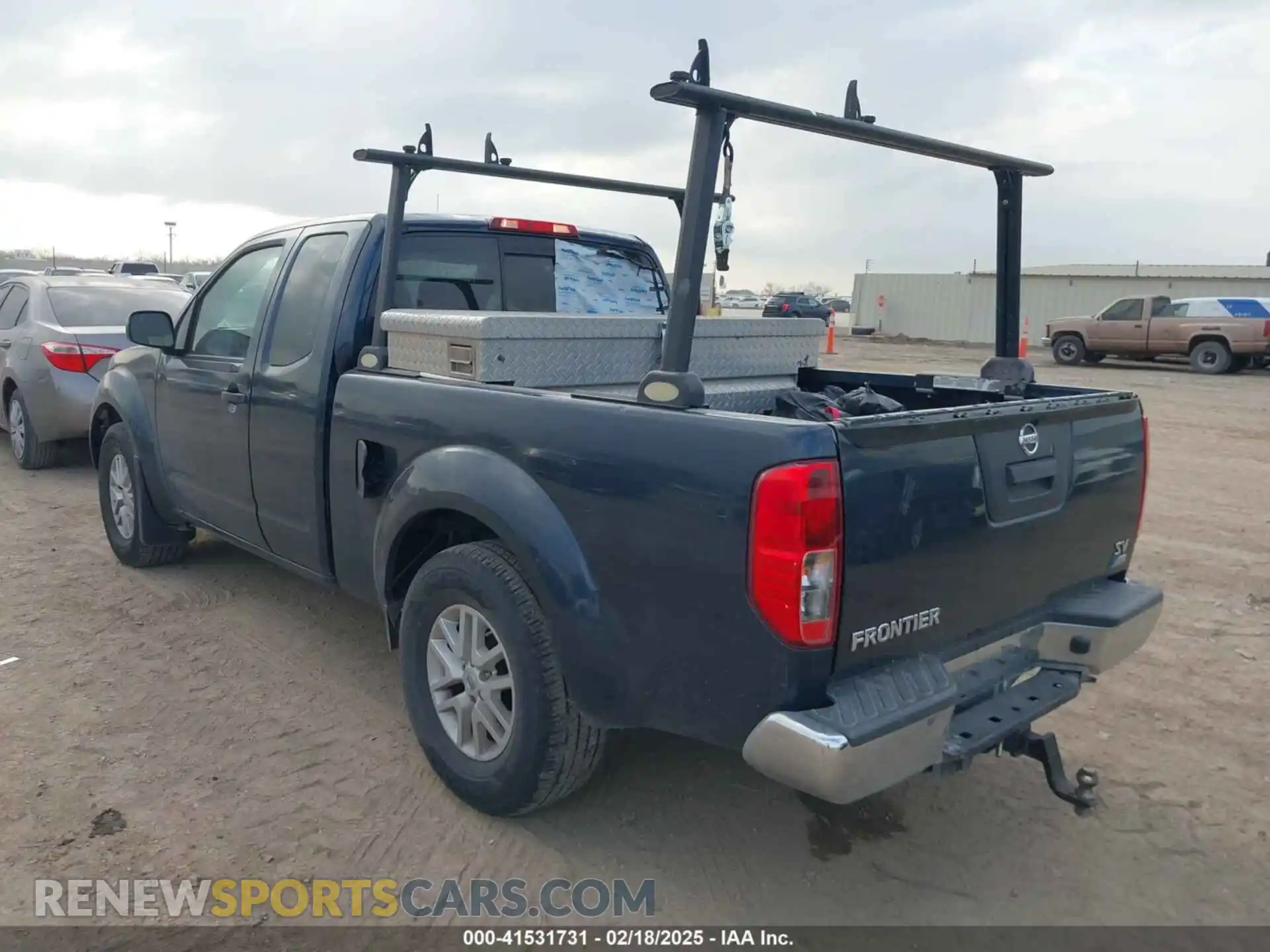 3 Photograph of a damaged car 1N6DD0CU1KN711083 NISSAN FRONTIER 2019
