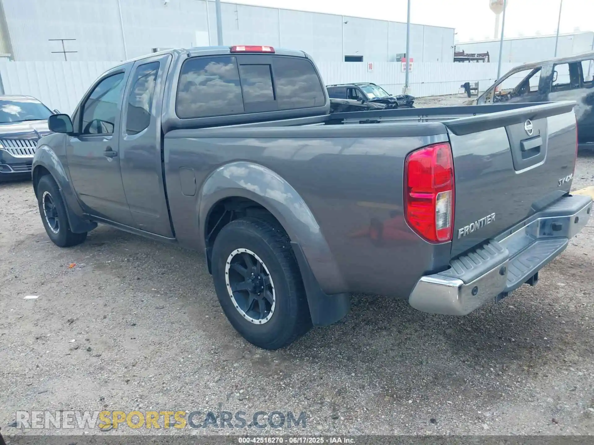 3 Photograph of a damaged car 1N6ED0CF6LN703536 NISSAN FRONTIER 2020