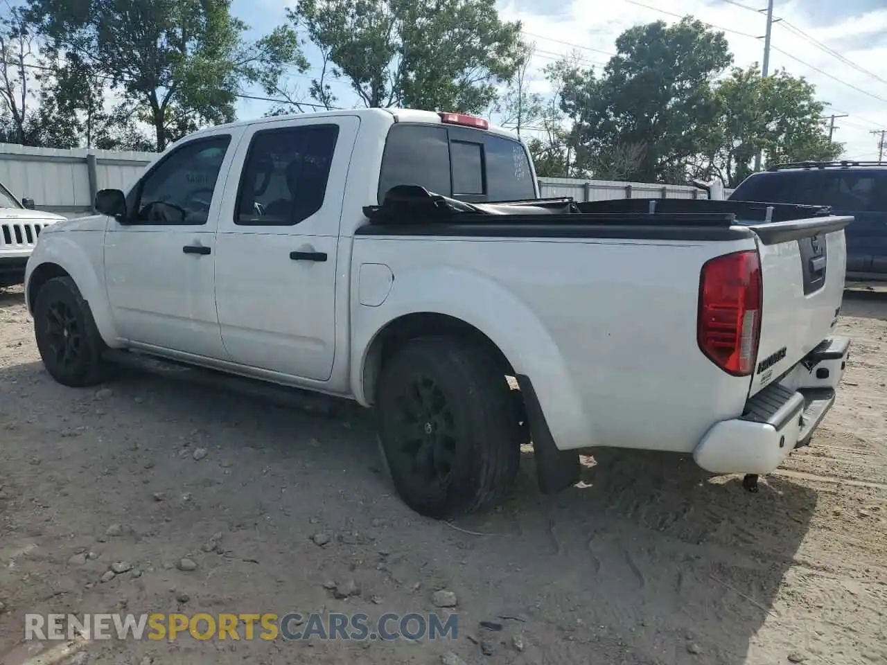 2 Photograph of a damaged car 1N6ED0EAXMN712937 NISSAN FRONTIER 2021