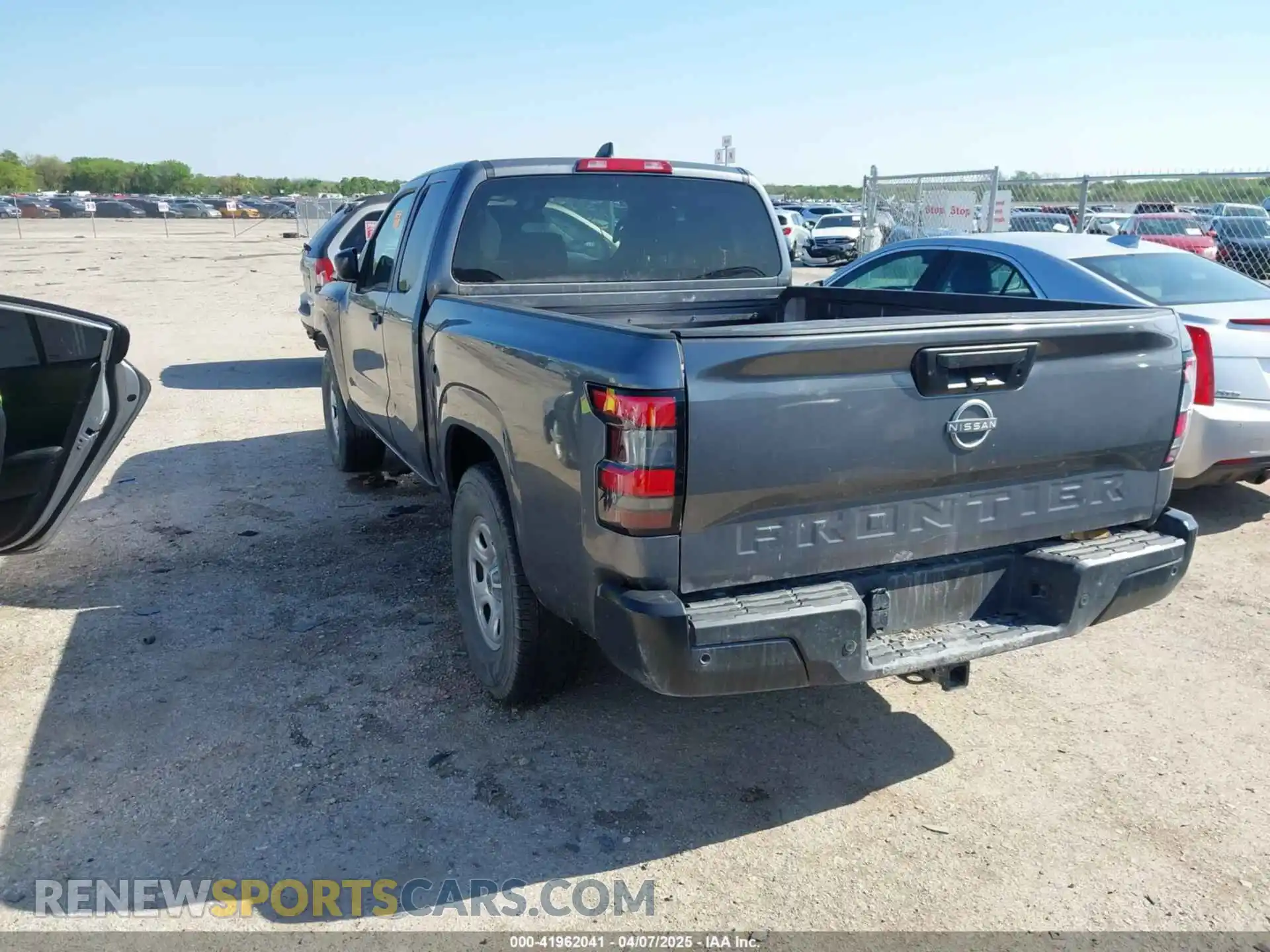 3 Photograph of a damaged car 1N6ED1CL8RN629301 NISSAN FRONTIER 2024