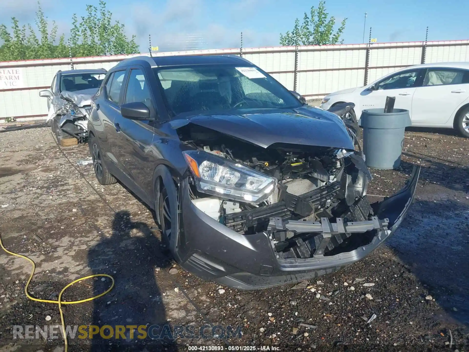 1 Photograph of a damaged car 3N1CP5CU0KL550487 NISSAN KICKS 2019