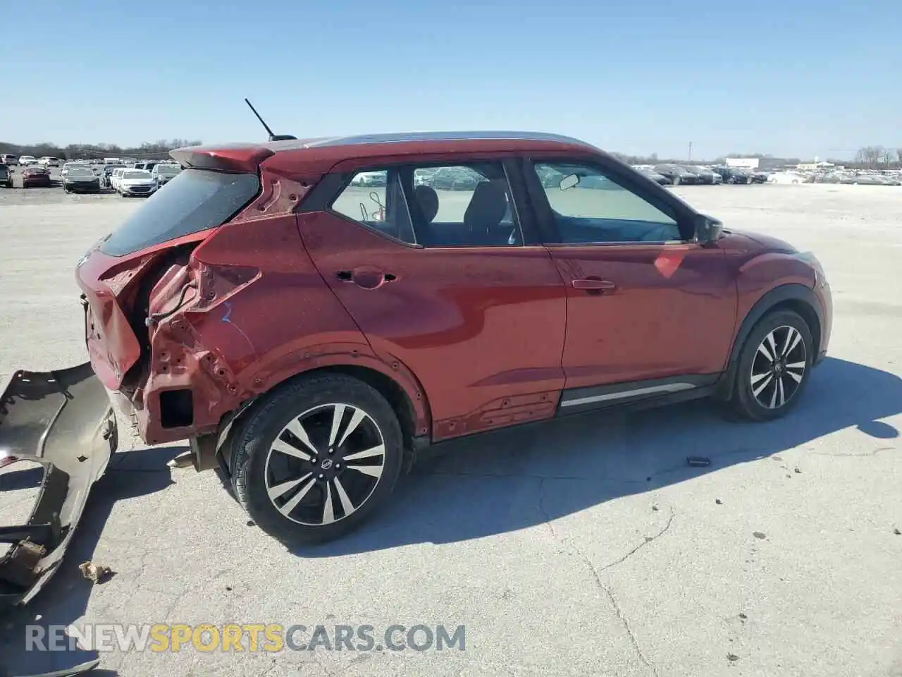 3 fotografías del automóvil dañado 3N1CP5CU0KL550523 NISSAN KICKS 2019