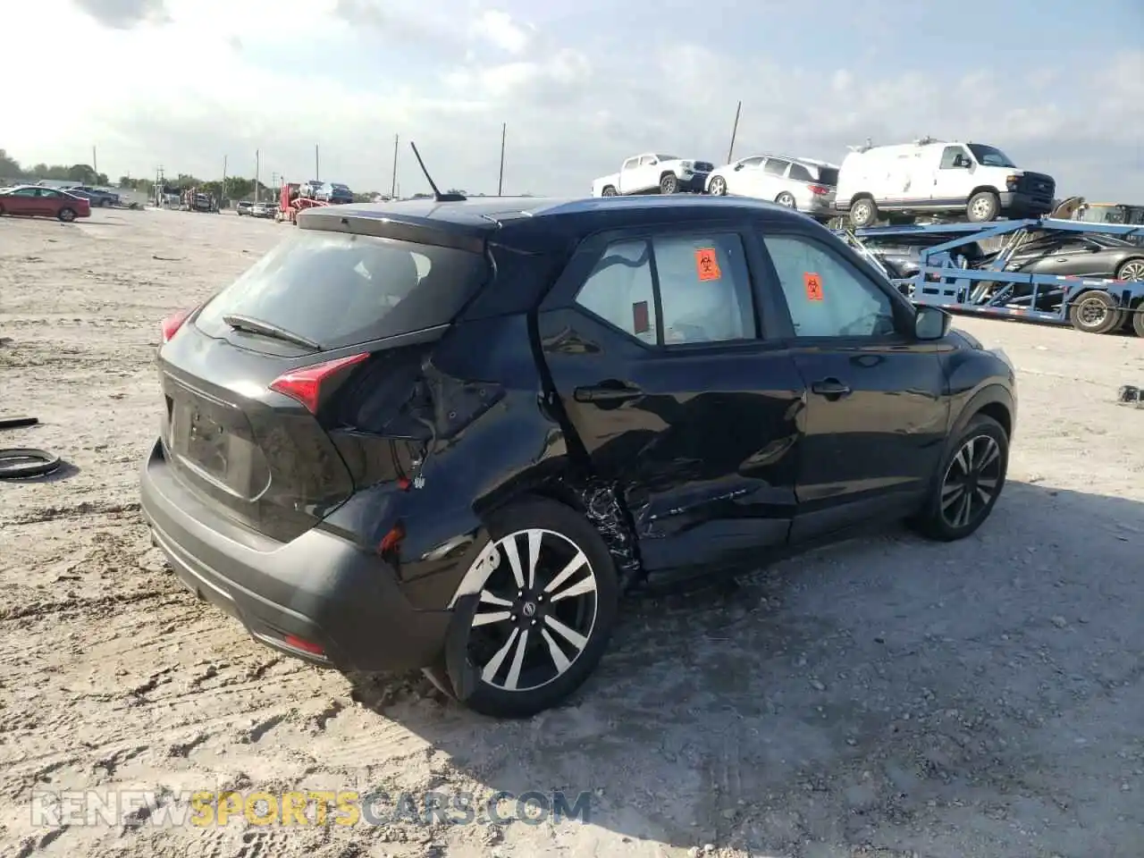 3 Photograph of a damaged car 3N1CP5CU1KL470132 NISSAN KICKS 2019