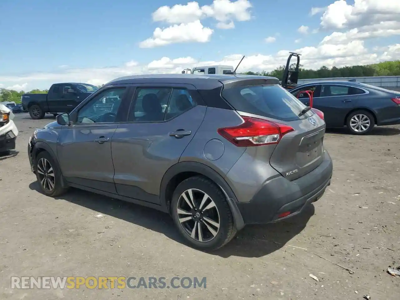 2 Photograph of a damaged car 3N1CP5CU1KL492776 NISSAN KICKS 2019