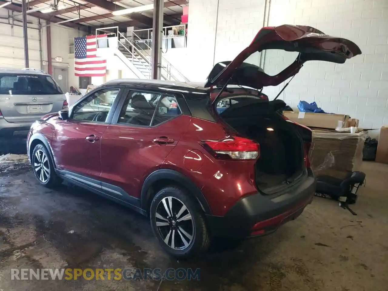 2 Фотография поврежденного автомобиля 3N1CP5CU1KL508524 NISSAN KICKS 2019