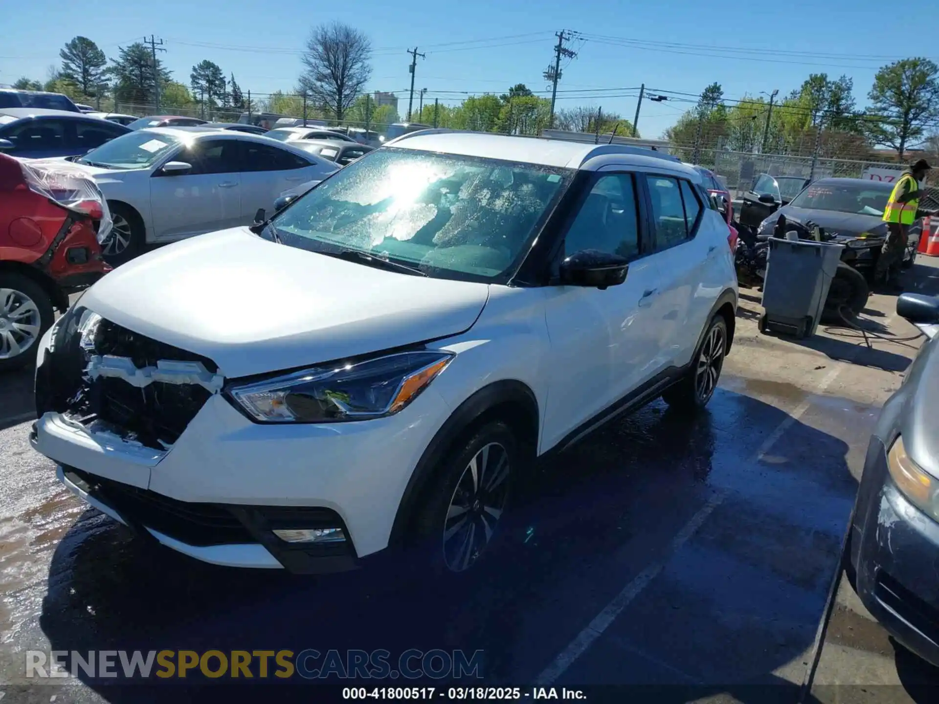 2 Photograph of a damaged car 3N1CP5CU1KL527509 NISSAN KICKS 2019