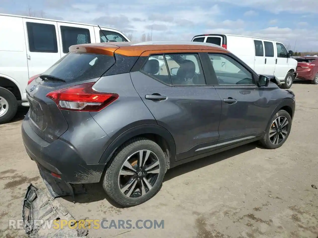 3 Фотография поврежденного автомобиля 3N1CP5CU1KL527882 NISSAN KICKS 2019