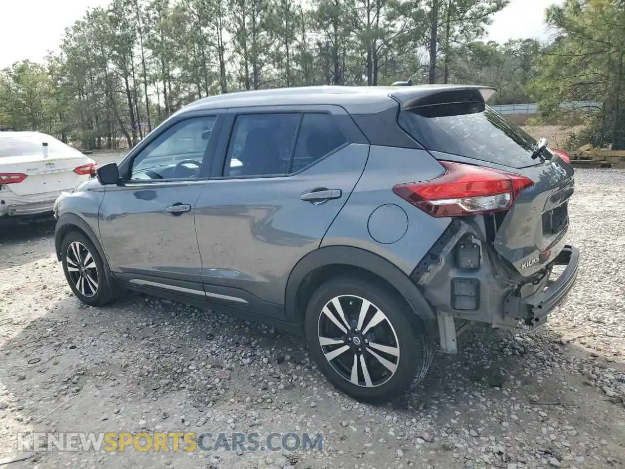 2 Photograph of a damaged car 3N1CP5CU1KL558405 NISSAN KICKS 2019
