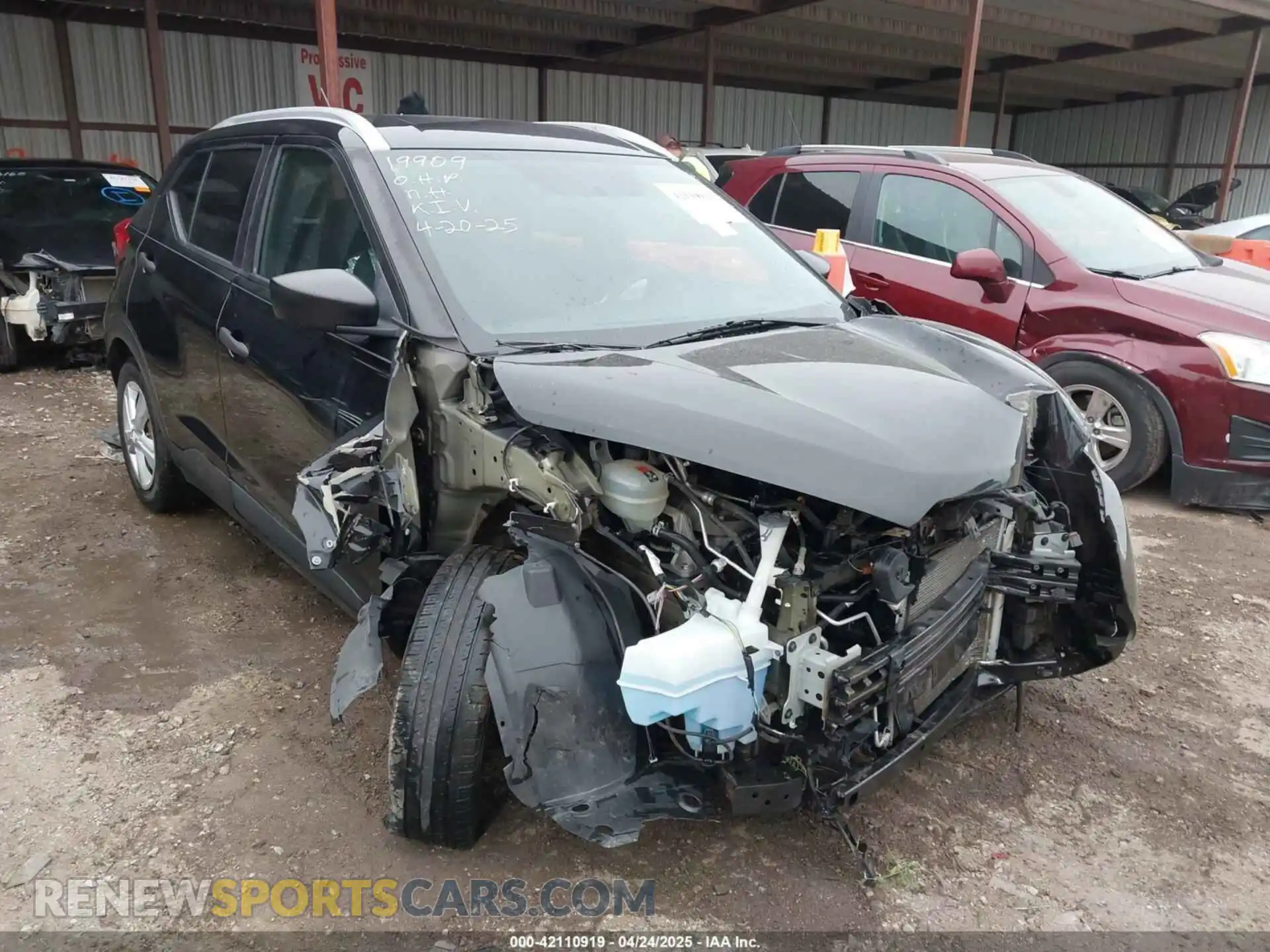 1 Photograph of a damaged car 3N1CP5CU1KL565631 NISSAN KICKS 2019