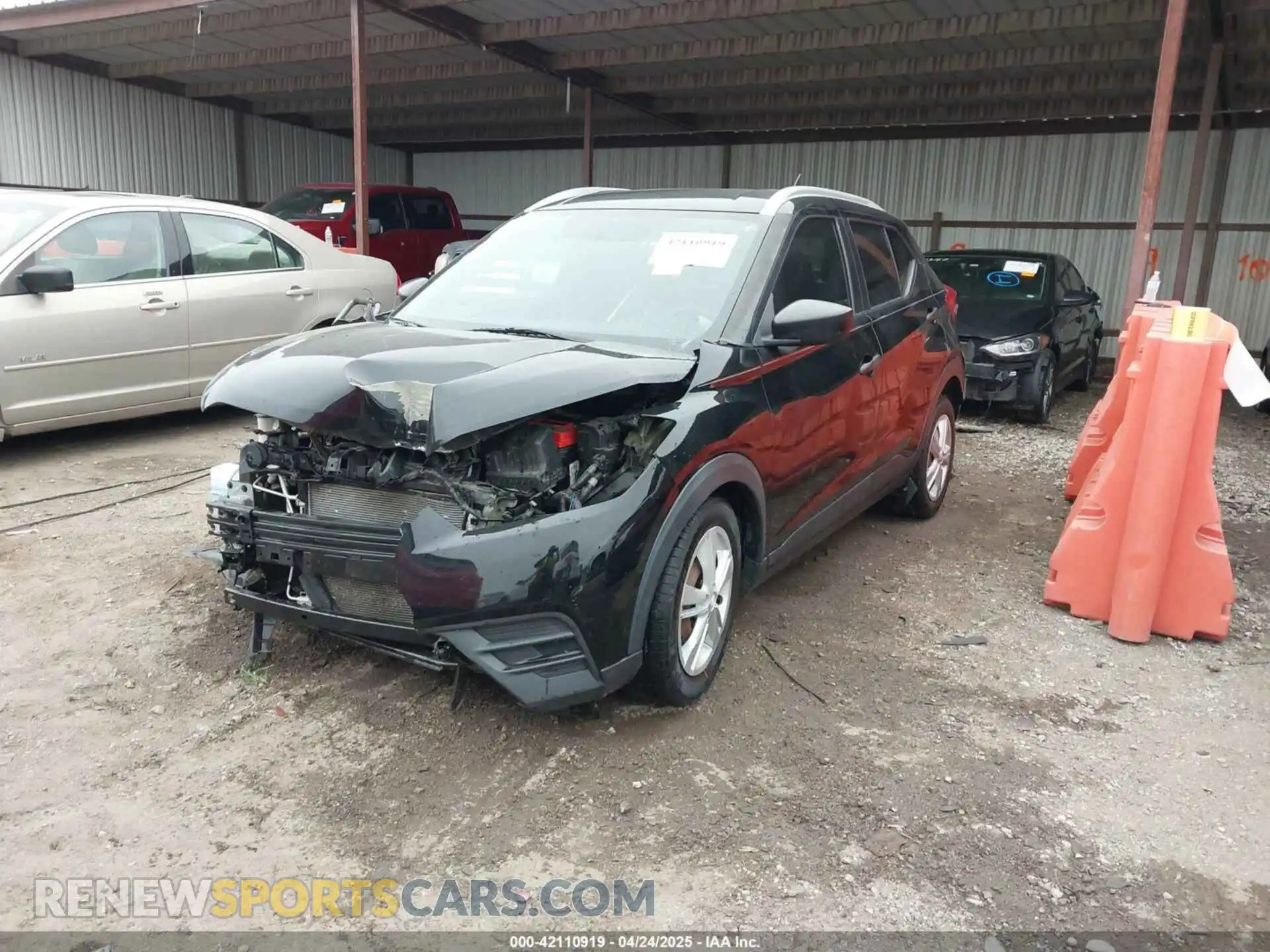 2 Photograph of a damaged car 3N1CP5CU1KL565631 NISSAN KICKS 2019