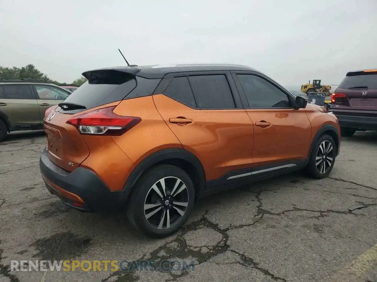 3 Photograph of a damaged car 3N1CP5CU2KL491930 NISSAN KICKS 2019
