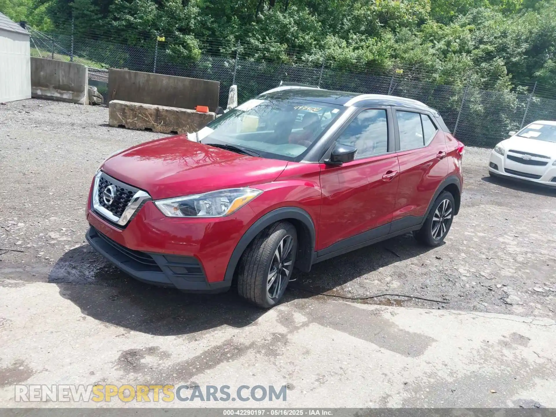 2 Photograph of a damaged car 3N1CP5CU3KL497400 NISSAN KICKS 2019