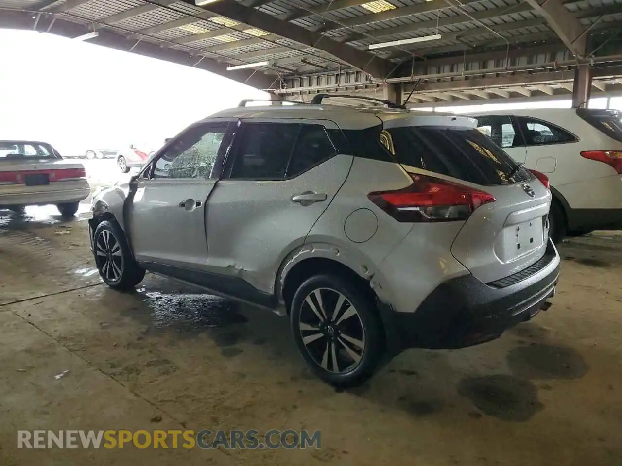 2 Photograph of a damaged car 3N1CP5CU3KL541749 NISSAN KICKS 2019