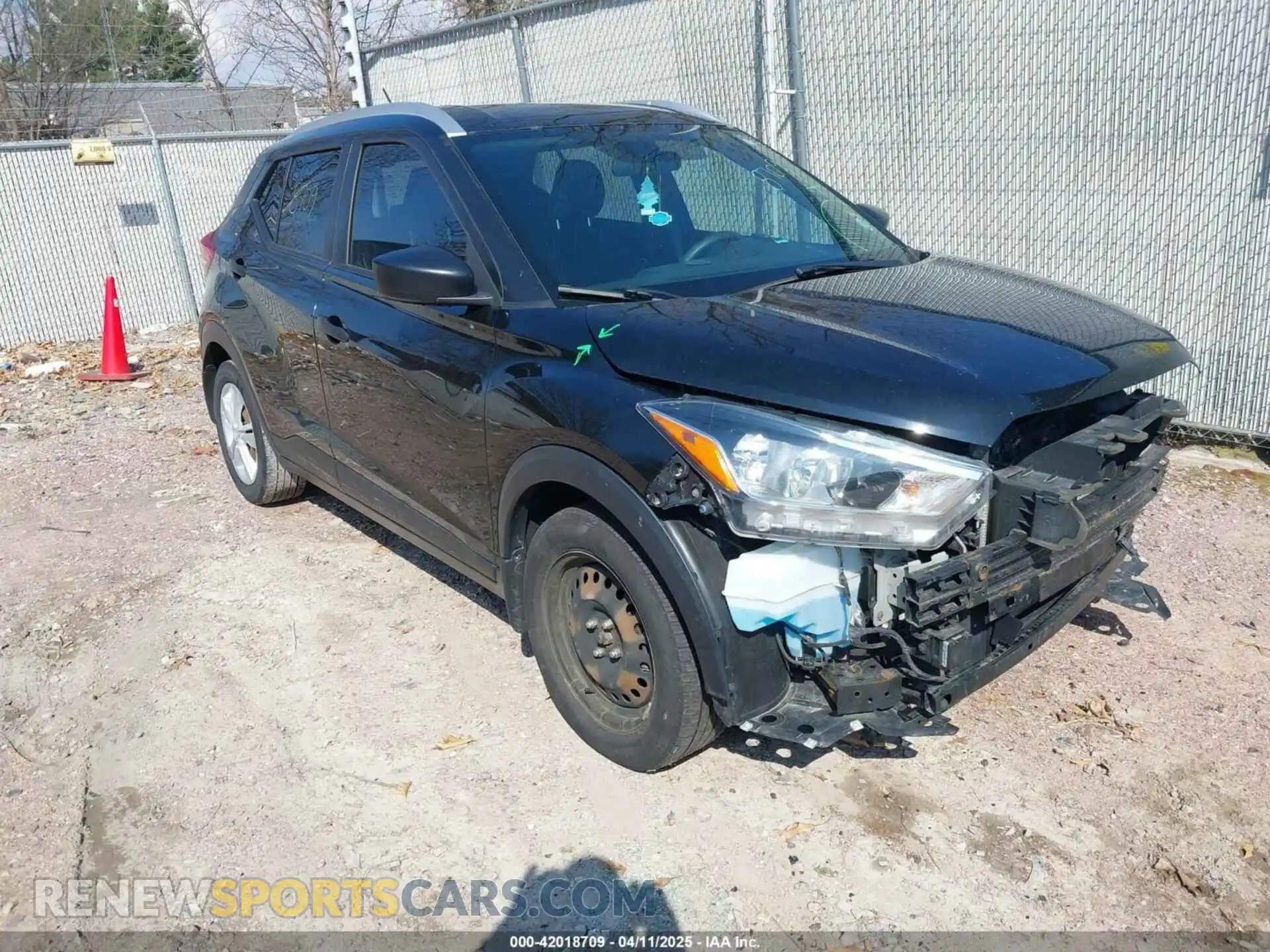 1 Photograph of a damaged car 3N1CP5CU4KL478368 NISSAN KICKS 2019
