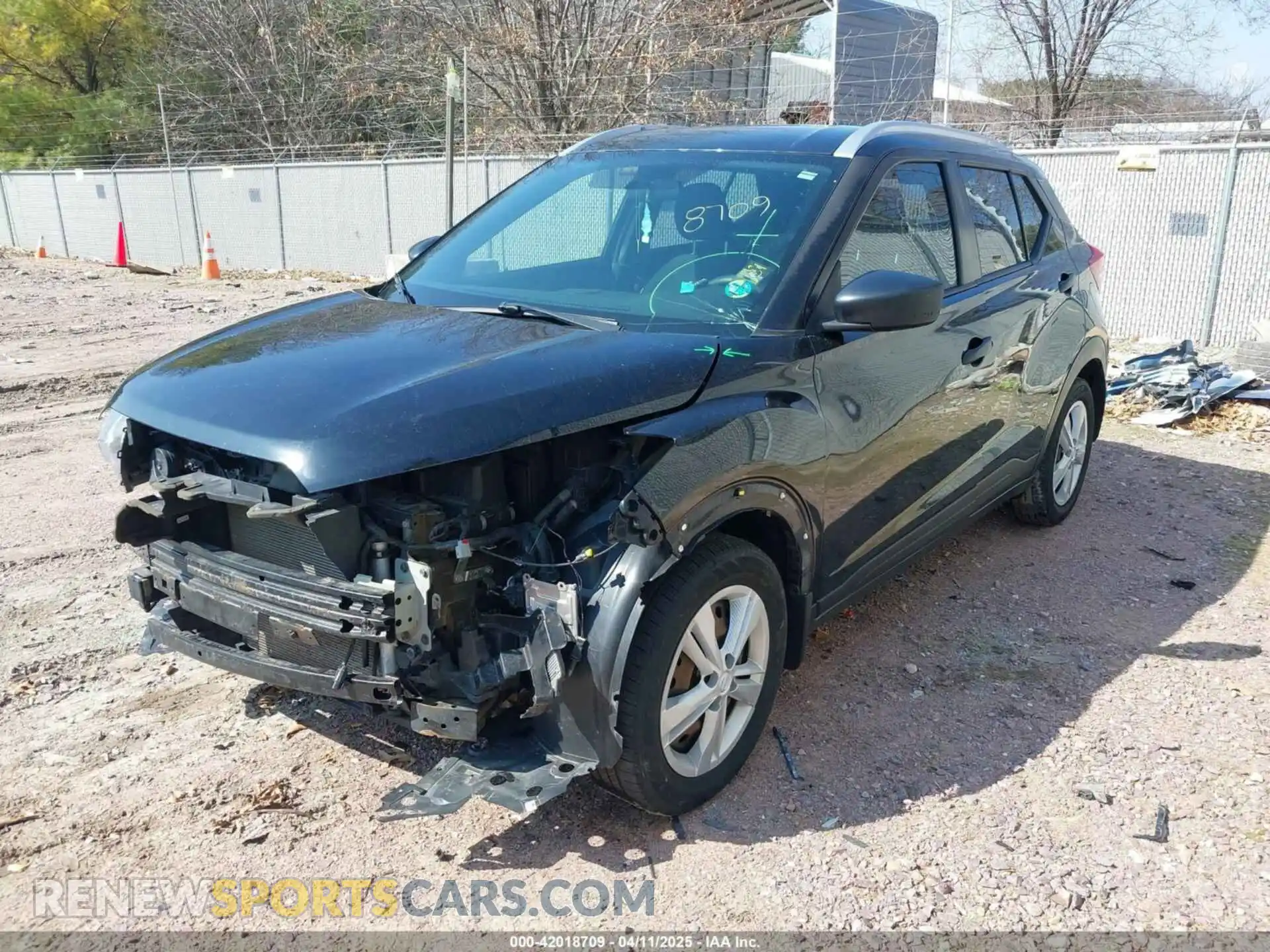 2 Photograph of a damaged car 3N1CP5CU4KL478368 NISSAN KICKS 2019