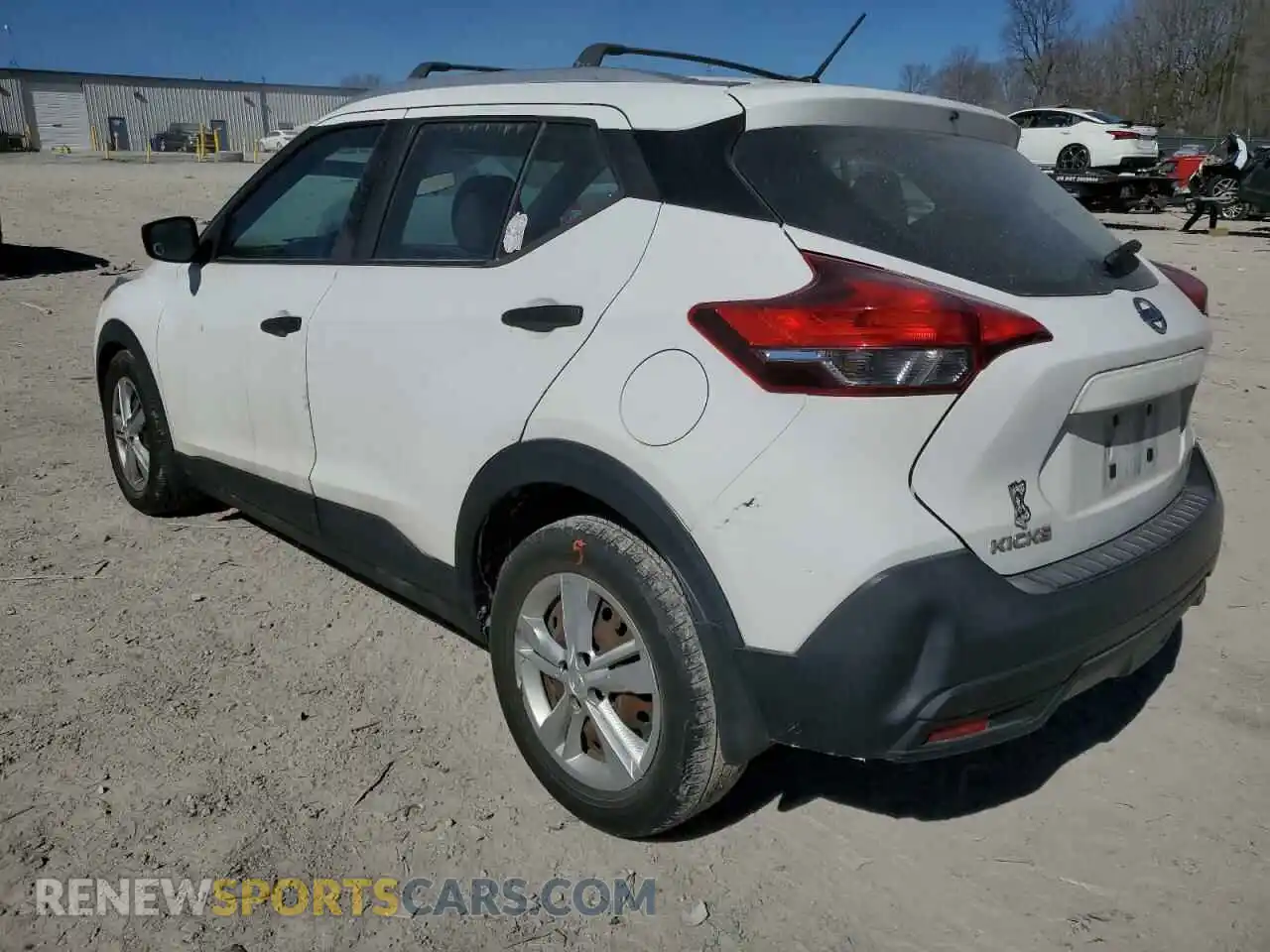2 Photograph of a damaged car 3N1CP5CU4KL518254 NISSAN KICKS 2019