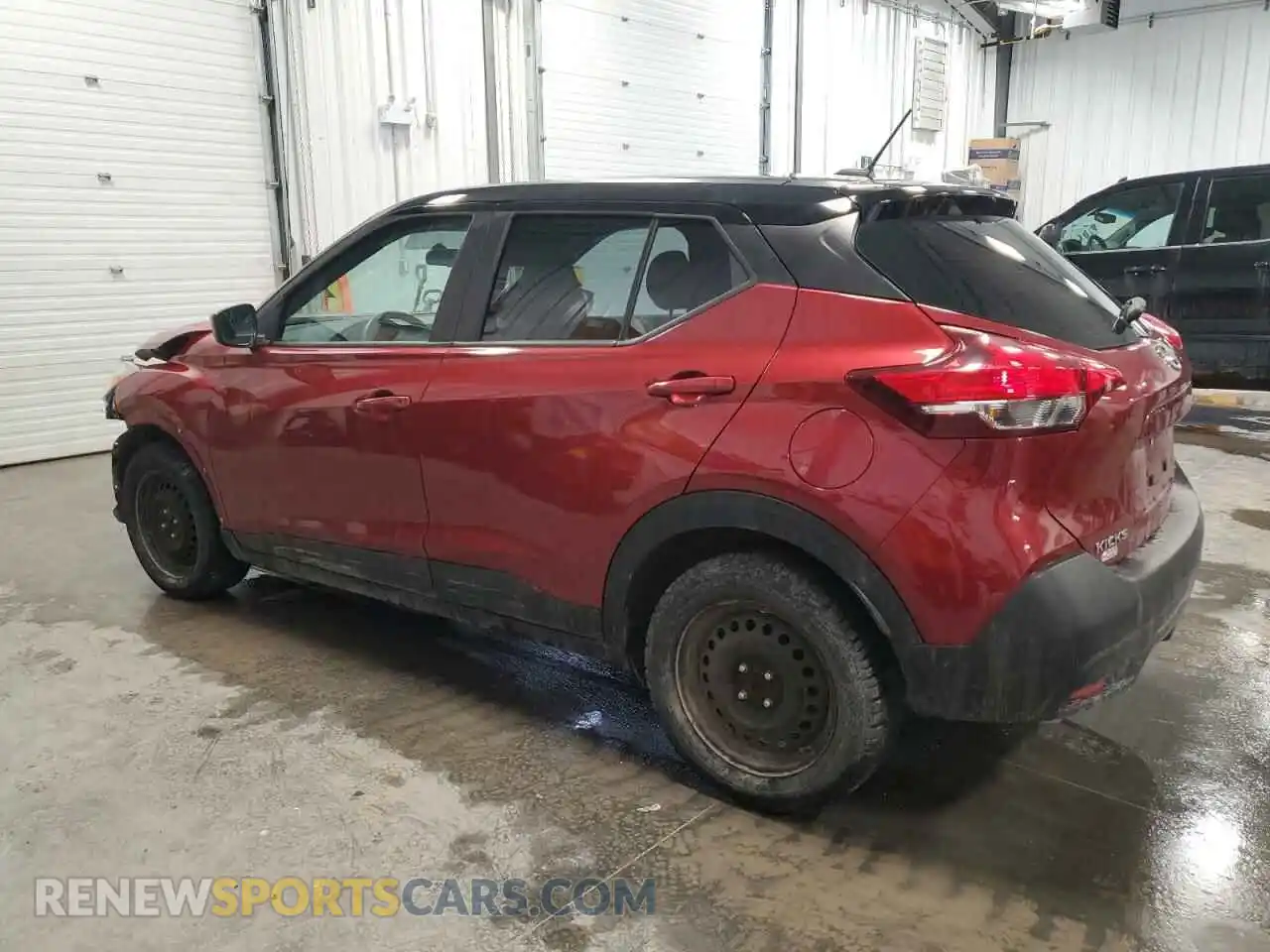 2 Photograph of a damaged car 3N1CP5CU4KL558852 NISSAN KICKS 2019