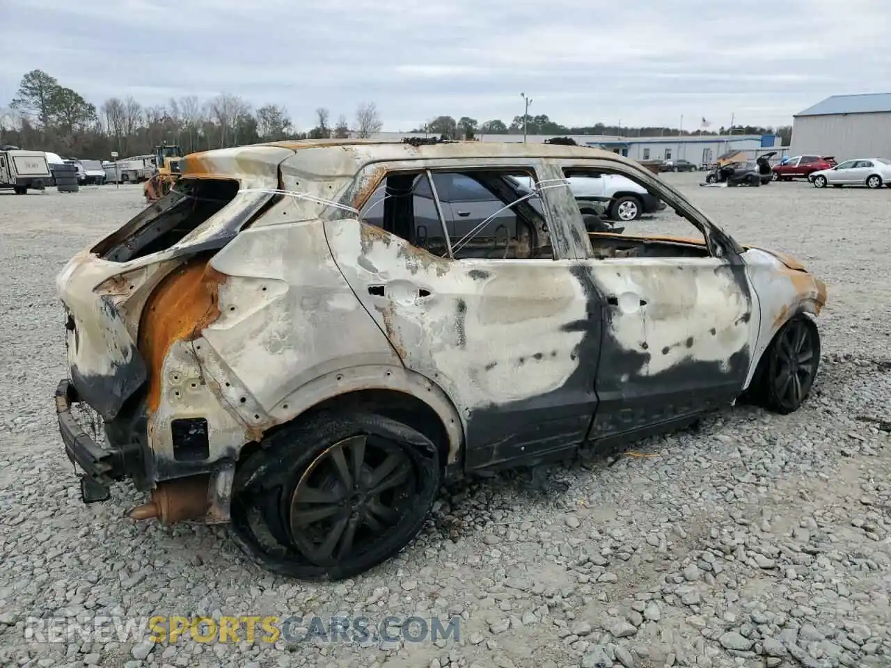 3 Photograph of a damaged car 3N1CP5CU5KL552607 NISSAN KICKS 2019
