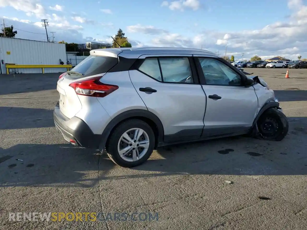 3 Photograph of a damaged car 3N1CP5CU5KL557449 NISSAN KICKS 2019