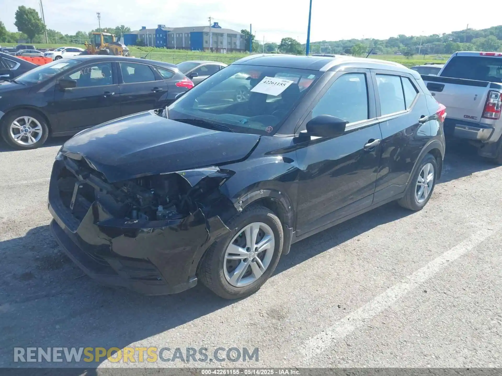 2 Photograph of a damaged car 3N1CP5CU6KL499111 NISSAN KICKS 2019