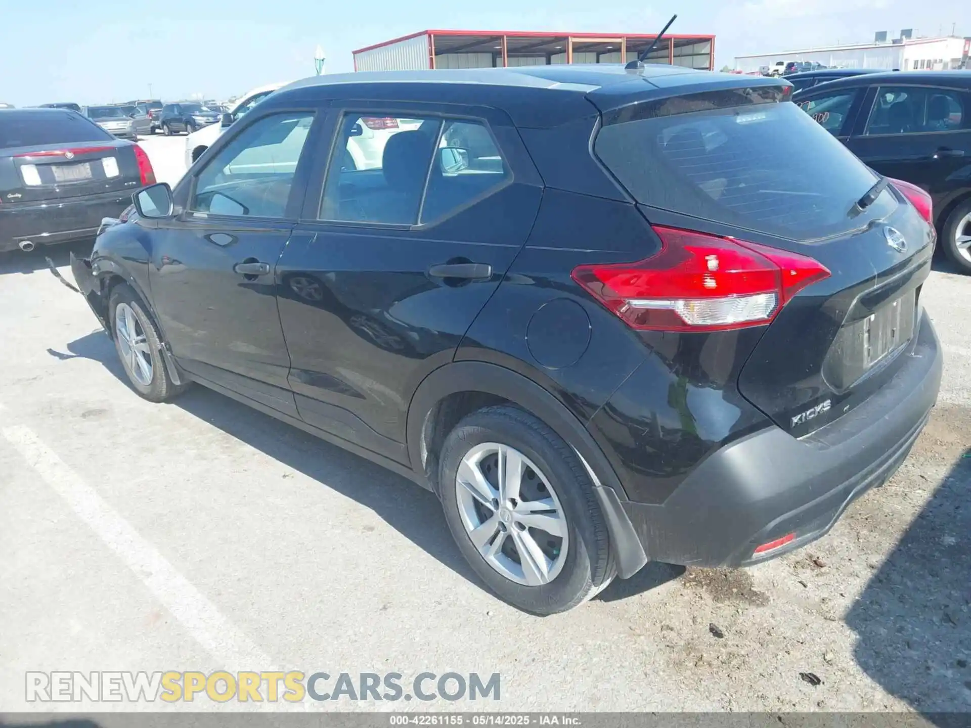 3 Photograph of a damaged car 3N1CP5CU6KL499111 NISSAN KICKS 2019