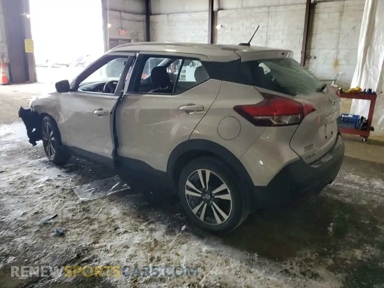 2 Photograph of a damaged car 3N1CP5CU6KL515887 NISSAN KICKS 2019