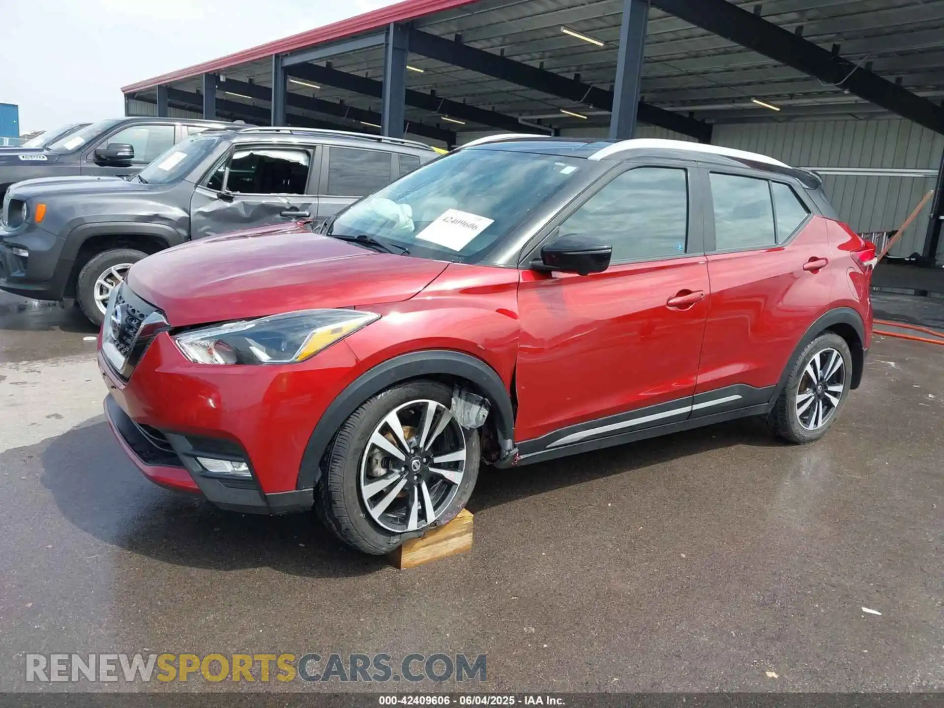 2 Photograph of a damaged car 3N1CP5CU6KL534147 NISSAN KICKS 2019
