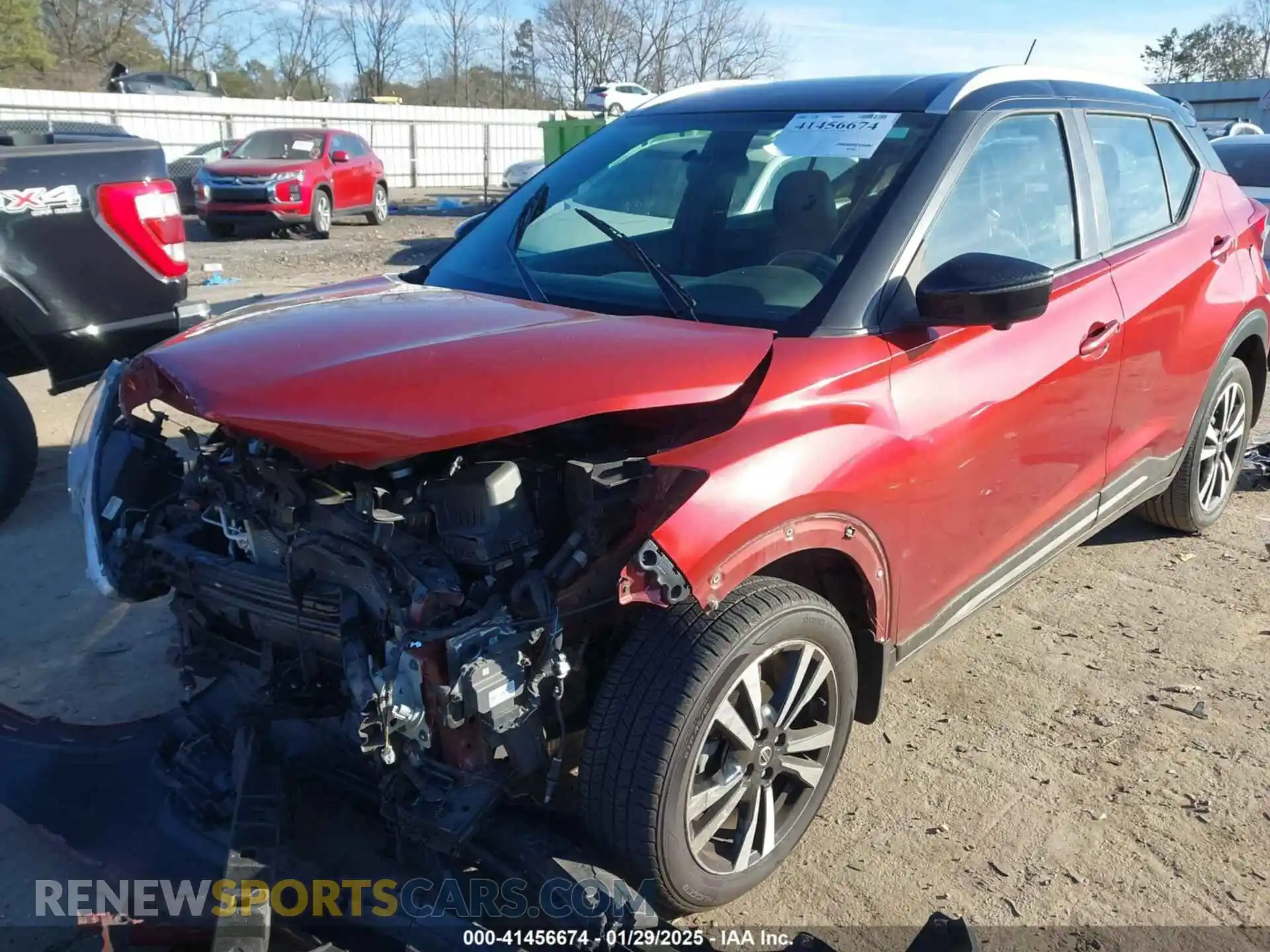 2 Photograph of a damaged car 3N1CP5CU6KL549201 NISSAN KICKS 2019