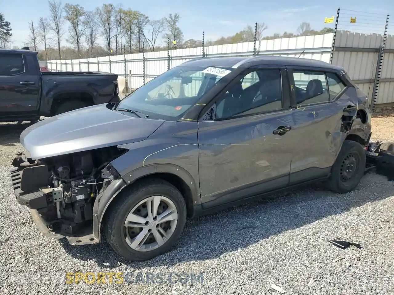 1 Photograph of a damaged car 3N1CP5CU7KL528924 NISSAN KICKS 2019