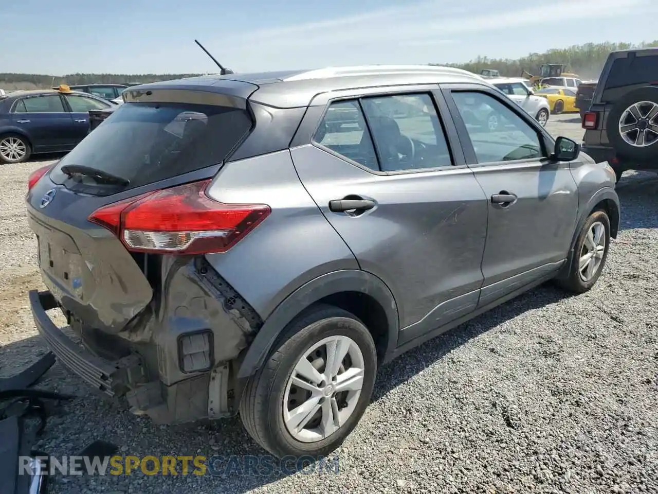 3 Photograph of a damaged car 3N1CP5CU7KL528924 NISSAN KICKS 2019