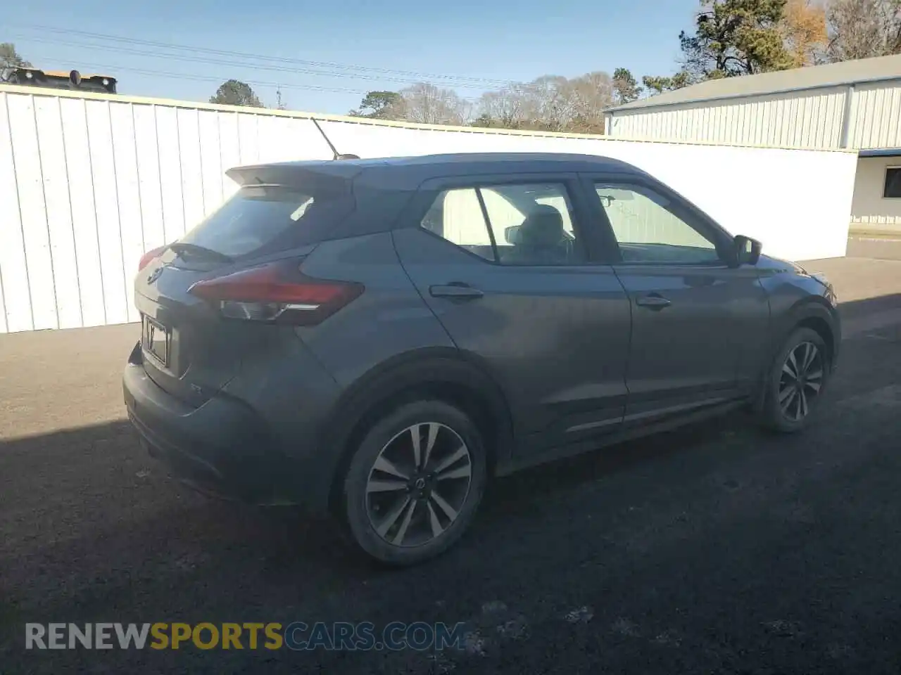 3 Photograph of a damaged car 3N1CP5CU7KL529443 NISSAN KICKS 2019