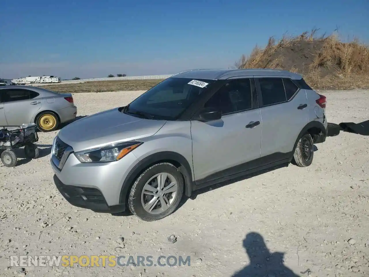 1 Photograph of a damaged car 3N1CP5CU7KL543908 NISSAN KICKS 2019
