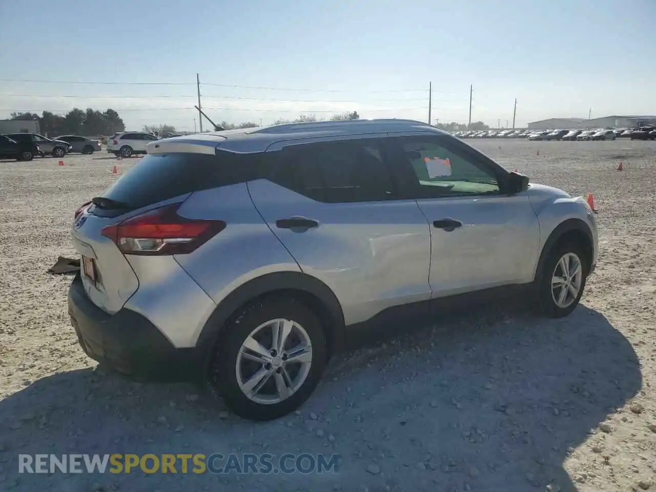 3 Photograph of a damaged car 3N1CP5CU7KL543908 NISSAN KICKS 2019