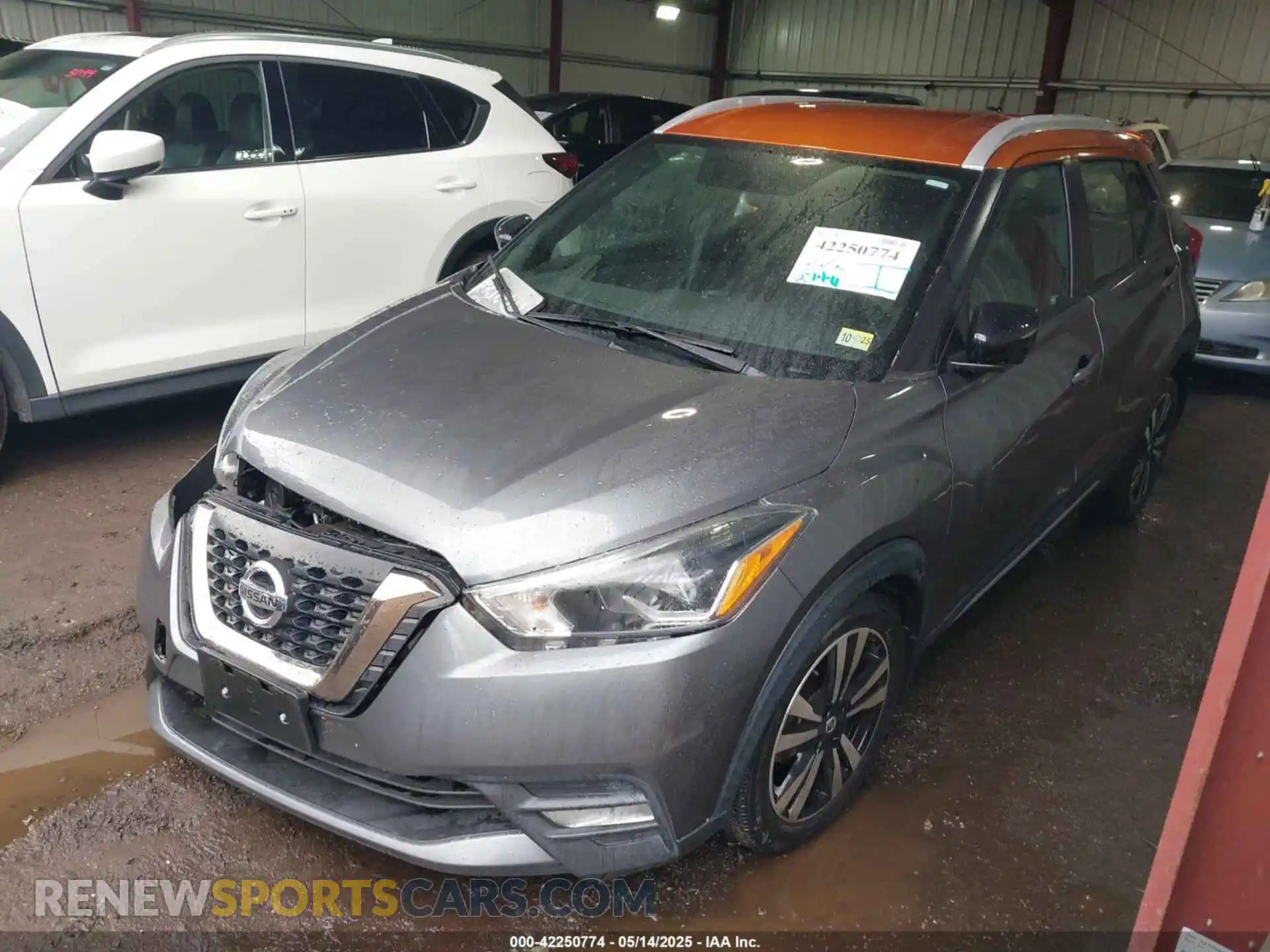 2 Photograph of a damaged car 3N1CP5CU7KL548543 NISSAN KICKS 2019
