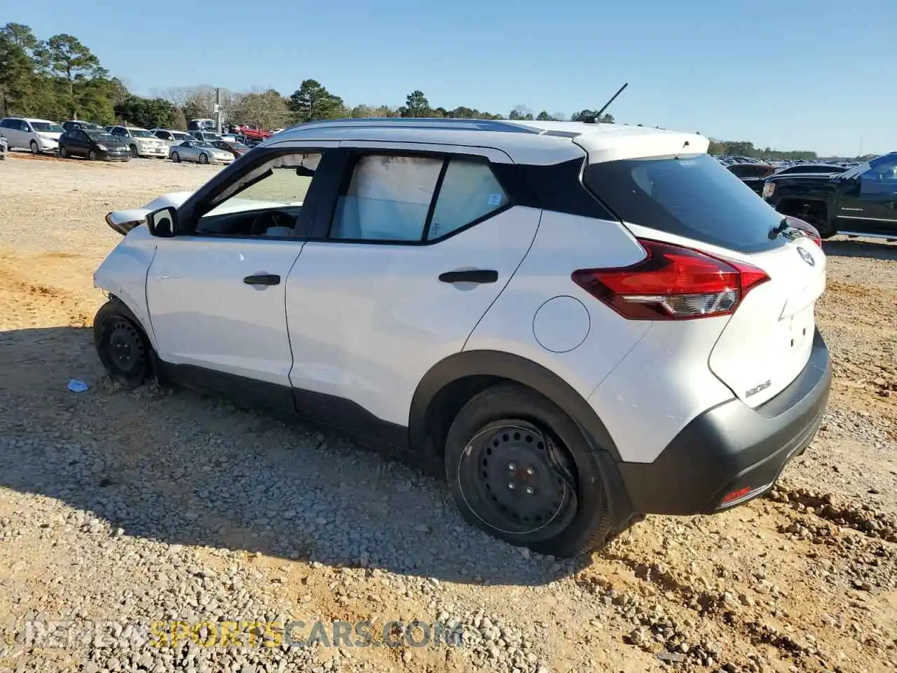 2 Photograph of a damaged car 3N1CP5CU8KL496016 NISSAN KICKS 2019