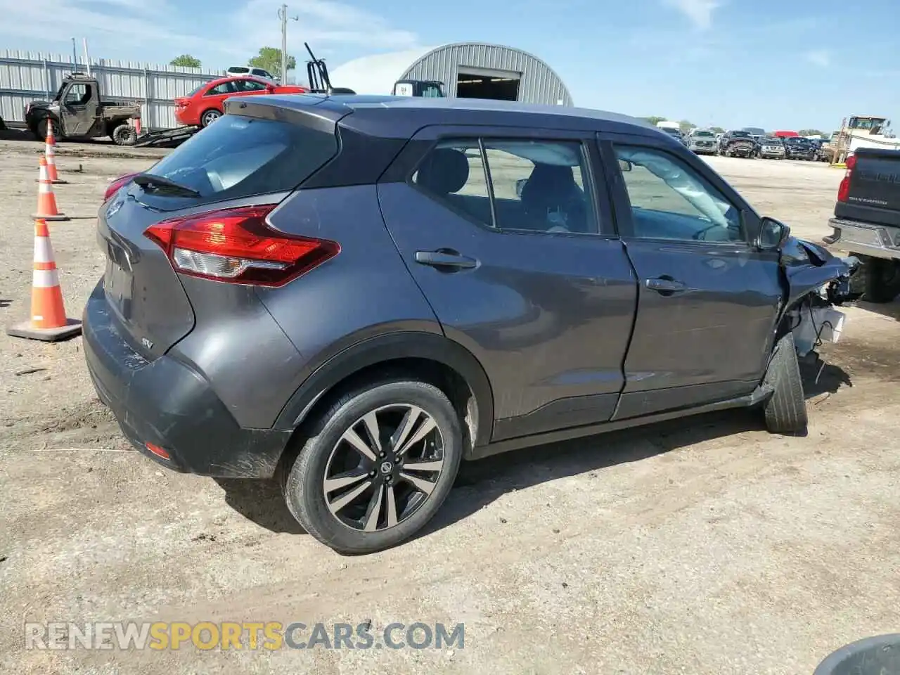 3 Photograph of a damaged car 3N1CP5CU8KL531332 NISSAN KICKS 2019