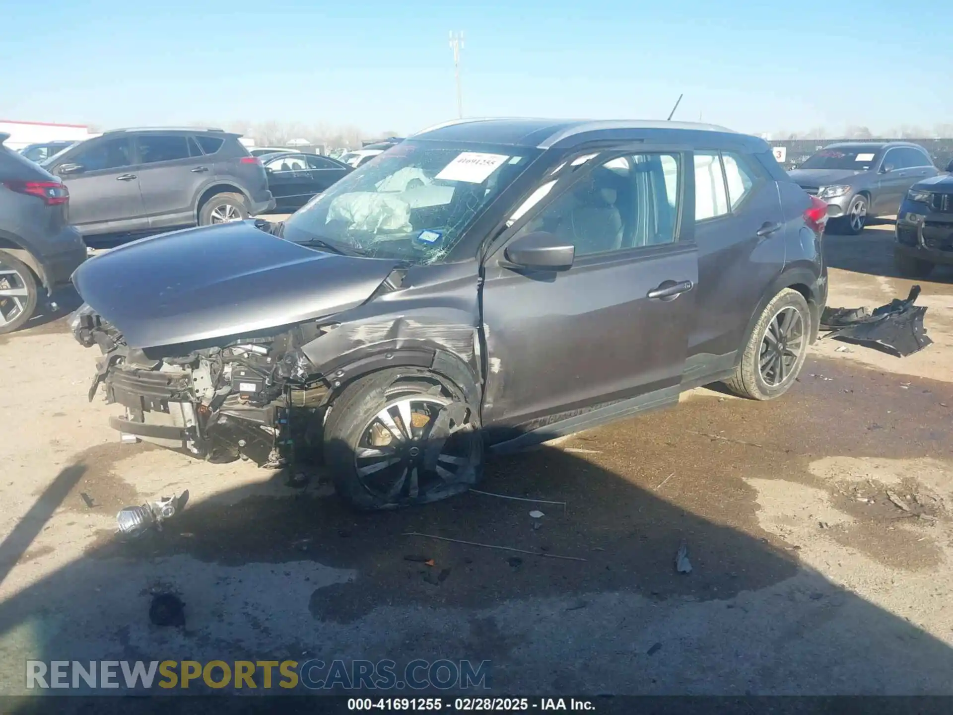 2 Photograph of a damaged car 3N1CP5CU9KL507217 NISSAN KICKS 2019